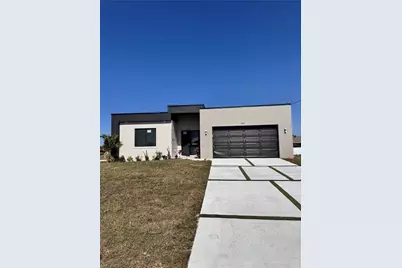 3927 NW 40th Ter, Cape Coral, FL 33993 - Photo 3