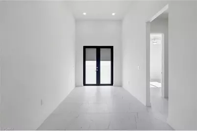 3927 NW 40th Ter, Cape Coral, FL 33993 - Photo 9