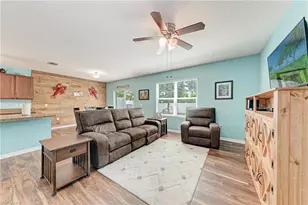 5809 71st St E, Palmetto, FL 34221 - Photo 7