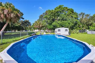 372 Altamont Ave, Fort Myers, FL 33905 - Photo 17