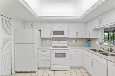 4728 Orange Grove Blvd #8, North Fort Myers, FL 33903 - Photo 11