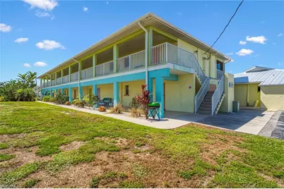 2904-2938 Sanibel Blvd #1-20, Saint James City, FL 33956 - Photo 3