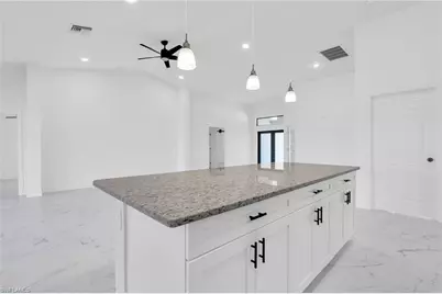 7870 19th Pl, Labelle, FL 33935 - Photo 9