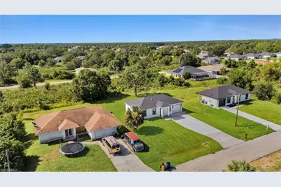2709 50th St W, Lehigh Acres, FL 33971 - Photo 33