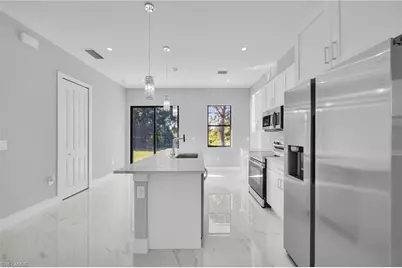 2709 50th St W, Lehigh Acres, FL 33971 - Photo 9