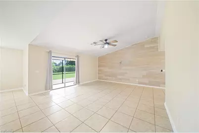 1005 SW 6th Pl, Cape Coral, FL 33991 - Photo 7