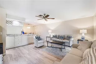 17025 Golfside Cir, Fort Myers, FL 33908 - Photo 7