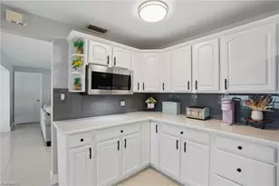 2941 SE 10th Pl, Cape Coral, FL 33904 - Photo 5