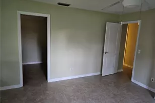 309 Tarpon Dr, Cape Coral, FL 33904 - Photo 7