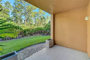 1280 Wildwood Lakes Blvd, Naples, FL 34104 - Photo 17