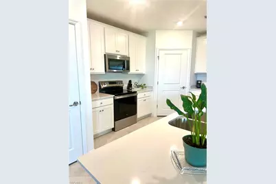 20610 Hazelnut Ct #1511, Lehigh Acres, FL 33936 - Photo 9