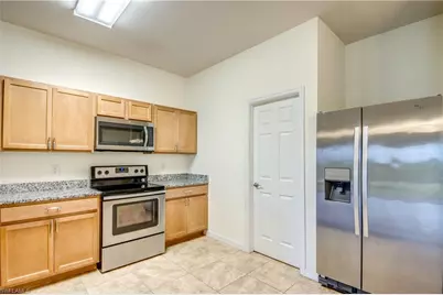 1622 SW 16th Ct, Cape Coral, FL 33991 - Photo 7