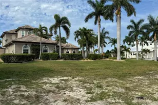 2824 SW 42nd Ln, Cape Coral, FL 33914 - Photo 9