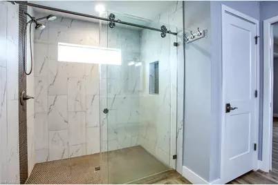 2733 SW 11th Ave, Cape Coral, FL 33914 - Photo 17