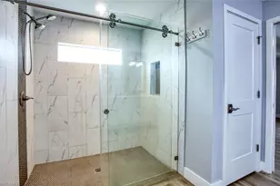 2733 SW 11th Ave, Cape Coral, FL 33914 - Photo 17