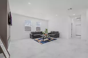 239 Milwaukee Blvd, Lehigh Acres, FL 33974 - Photo 15