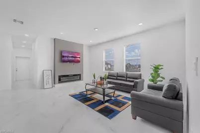 239 Milwaukee Blvd, Lehigh Acres, FL 33974 - Photo 17