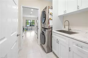 2812 12th St SW, Lehigh Acres, FL 33976 - Photo 9