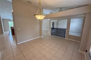 1514 SW 4th Pl, Cape Coral, FL 33991 - Photo 5