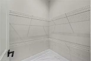 2532 SW 26th Pl, Cape Coral, FL 33914 - Photo 27