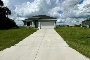 7015 Jolly Cir, Labelle, FL 33935 - Photo 1