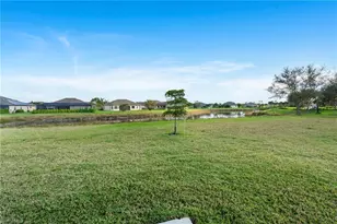 14275 Oviedo Pl, Fort Myers, FL 33905 - Photo 27