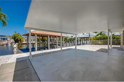 107 Albatross St, Fort Myers Beach, FL 33931 - Photo 31