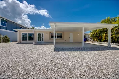107 Albatross St, Fort Myers Beach, FL 33931 - Photo 35