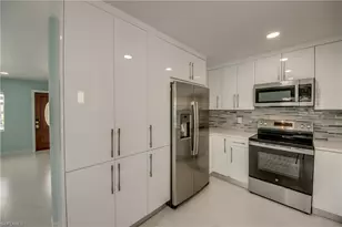 107 Albatross St, Fort Myers Beach, FL 33931 - Photo 13