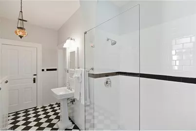 101 Fairview Ave, Fort Myers, FL 33905 - Photo 21