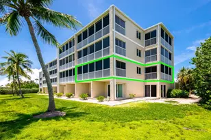 610 Donax St, Sanibel, FL 33957 - Photo 3