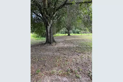 230 N Brida St, Clewiston, FL 33440 - Photo 9