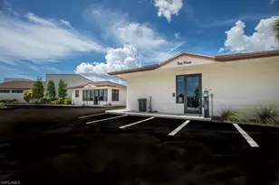 7410 Lake Breeze Dr, Fort Myers, FL 33907 - Photo 27