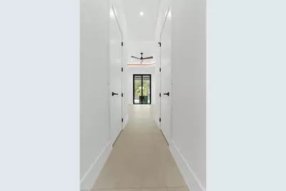 105 SW 33rd Pl, Cape Coral, FL 33991 - Photo 27