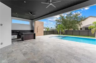 105 SW 33rd Pl, Cape Coral, FL 33991 - Photo 15