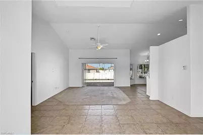 16 NW 12th Pl, Cape Coral, FL 33993 - Photo 5