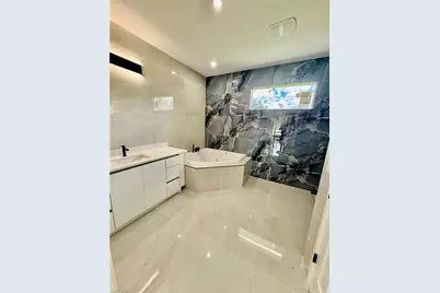 609 McKinley Ave, Lehigh Acres, FL 33972 - Photo 25