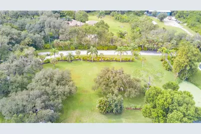 1993 Buford St, Alva, FL 33920 - Photo 9