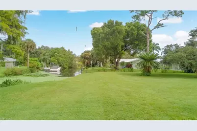 1993 Buford St, Alva, FL 33920 - Photo 5