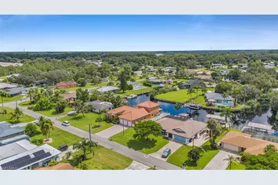 13773 Ox Bow Rd, Fort Myers, FL 33905 - Photo 9