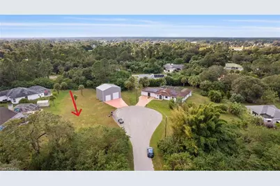 2905 Bassinger St, Lehigh Acres, FL 33972 - Photo 3