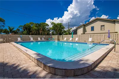 8407 S Haven Ln, Fort Myers, FL 33919 - Photo 31