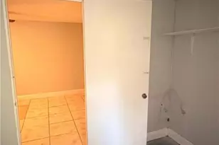 2181 Coronet St, Fort Myers, FL 33907 - Photo 3