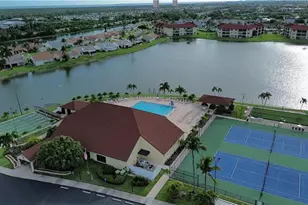 11110 Caravel Cir, Fort Myers, FL 33908 - Photo 19