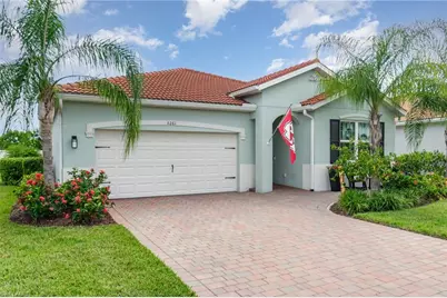 3261 Apple Blossom Dr, Alva, FL 33920 - Photo 3