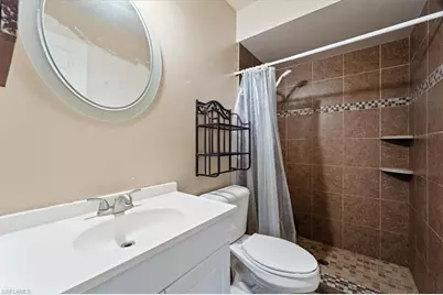 2213 SE 7th St, Cape Coral, FL 33990 - Photo 11