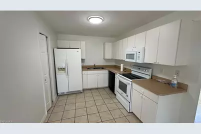 5026 24th St SW, Lehigh Acres, FL 33973 - Photo 7