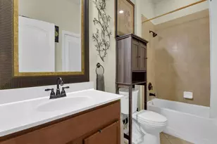 3723 Treasure Cove Cir, Naples, FL 34114 - Photo 15