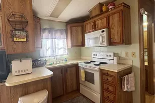 5 Fountainview Blvd, North Fort Myers, FL 33903 - Photo 7