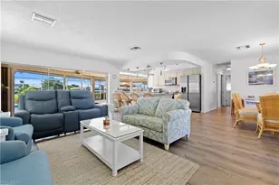 1154 SE 36th St, Cape Coral, FL 33904 - Photo 9